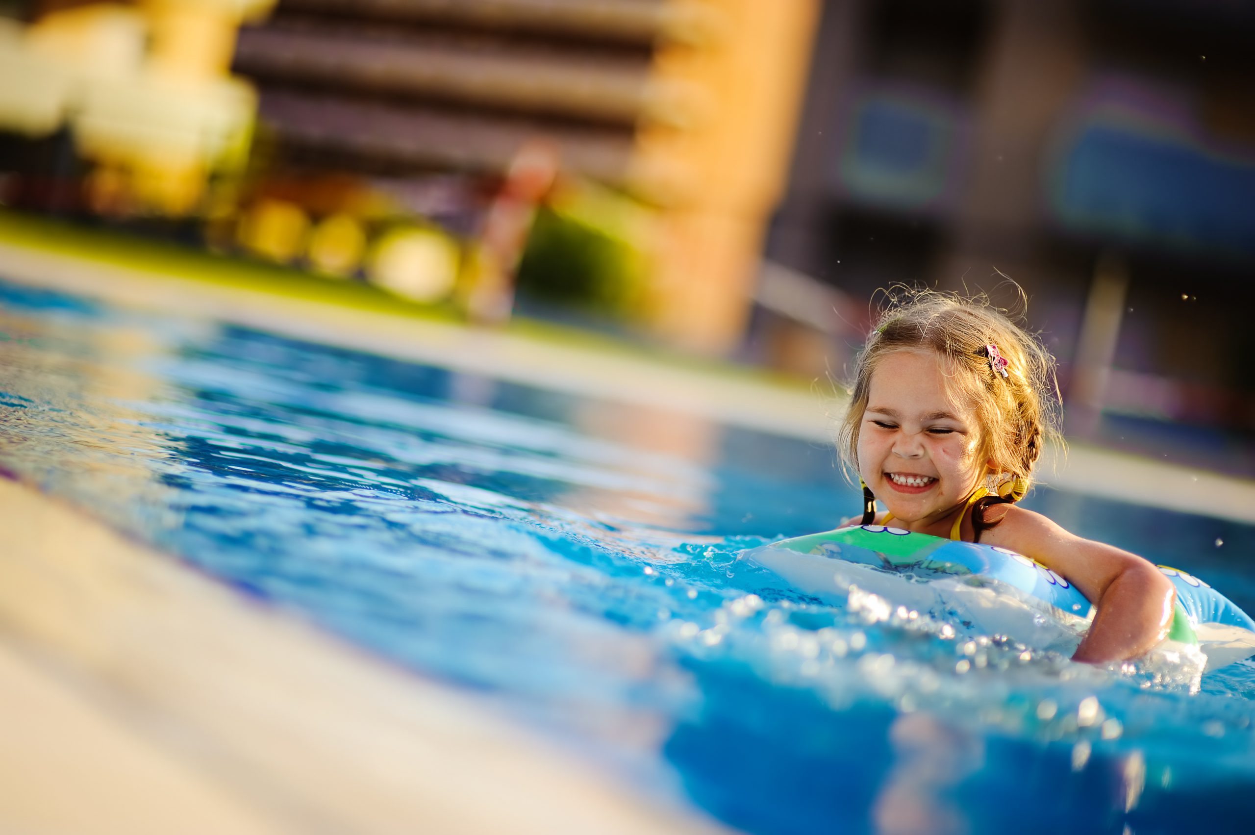 Types of Pool Heating Systems: the Pros and Cons | UMA Solar